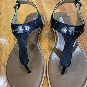 MK Plate Flat Thong Sandals